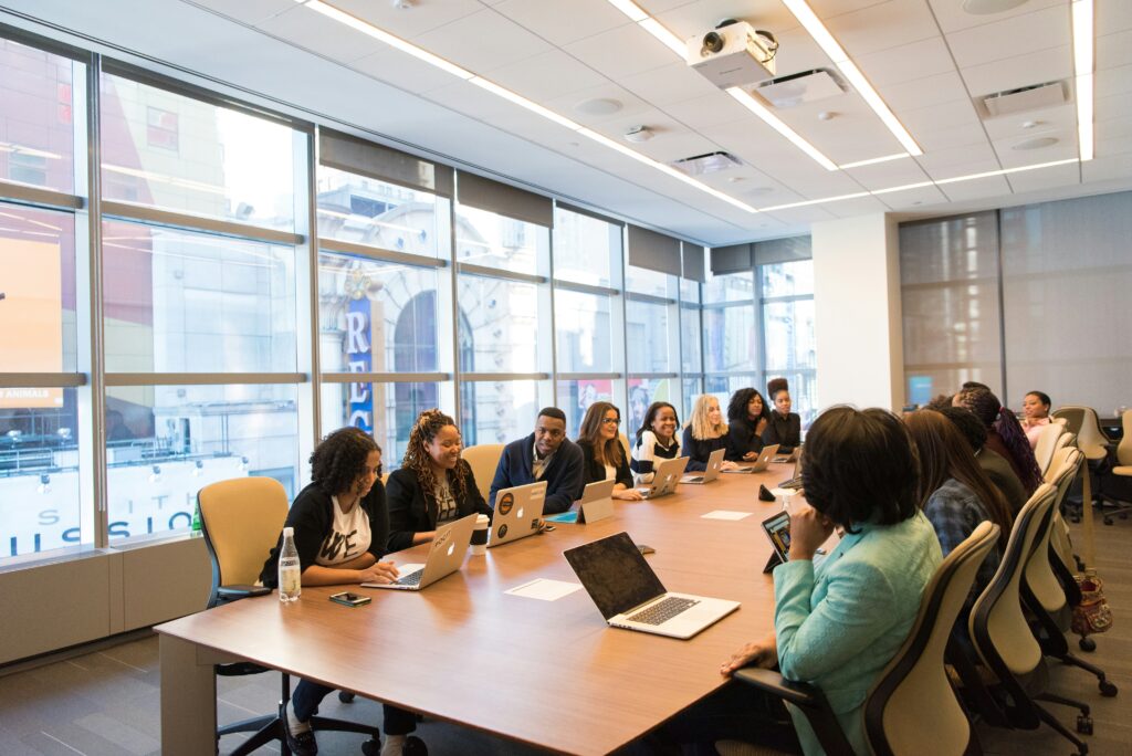 PREPARING FOR A MEETING: SEATING PARTICIPANTS 